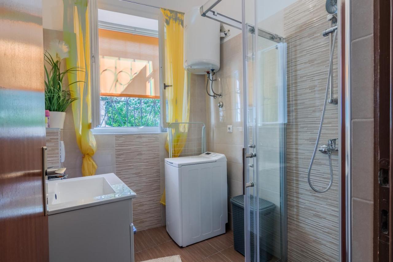 Apartment Ljube Pula Luaran gambar
